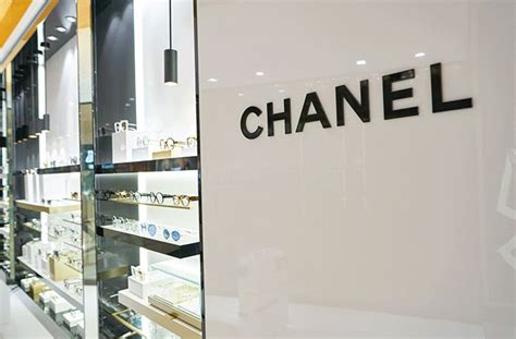 where to buy Chanel